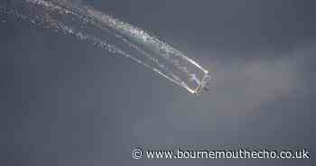 PICTURES: Night Air dazzles the sky