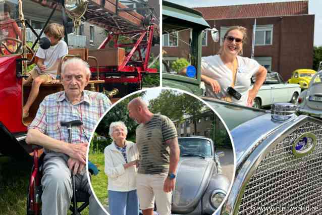 Oldtimershow in woonzorgcentrum Immaculata: Bewoners genieten van ‘ritje terug in de tijd’