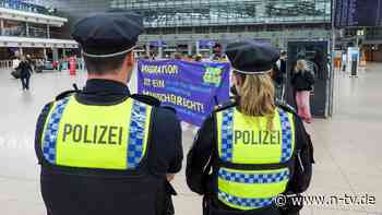 "Polizei findet Personen nicht": Warum so viele Abschiebungen scheitern
