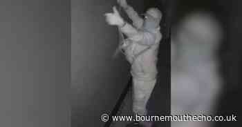 Thieves target Mercedes cars from driveways