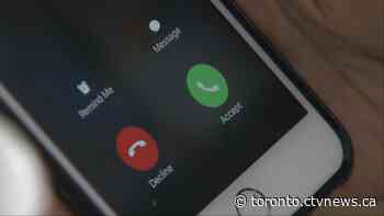 'I'm terrified': 2 Ontario women lost more than $80,000 to bank investigator scam