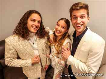 Sunshine Communities welcomes Girl Named Tom for free Maumee concert