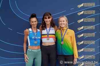 Juf Lizzy (54) werd wereldkampioene op de 1.500 meter en staat straks weer voor de klas: “Op de eerste schooldag vieren met de kinderen”