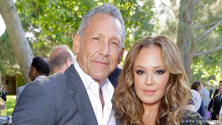 Leah Remini, husband Angelo Pagán filing for divorce after 21 years: 'Unknown territory'