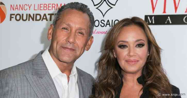 Actors Leah Remini and Angelo Pagán divorce after 21 years of marriage