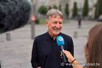 Patrick Janssens noemt door hem ingevoerde hoofddoekenverbod aan loket een fout: “We moeten dat recht proberen te zetten”