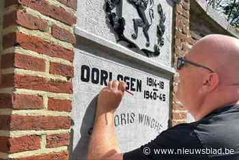 Jo renoveert oorlogsmonument dat zondag zal pronken op herdenking: “Belangrijk dat de namen en tekst goed leesbaar blijven”