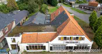 Dit voormalig restaurant staat al 10 jaar te verpieteren, omwonenden vrezen instortingsgevaar: ‘Dit is echt eng’