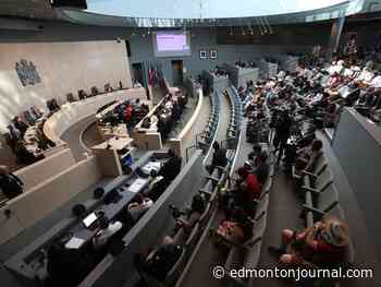 Edmonton city council to weigh police commission request to remove council positions from board