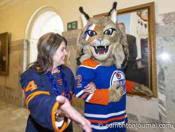 Alberta ministries again decline to answer questions on luxury box playoff tickets