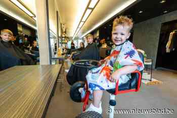 Van frisse snit tot nieuwe boekentas: kinderen én ouders zijn klaar voor eerste schooldag