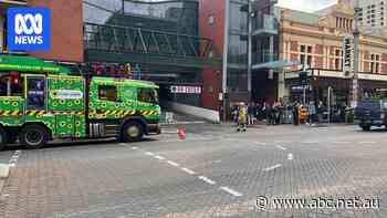 Popular Adelaide Central Markets closes on key trading day after fire breaks out in car park