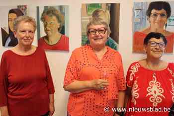 Rita Troch stelt portretten van opmerkelijke vrouwen tentoon