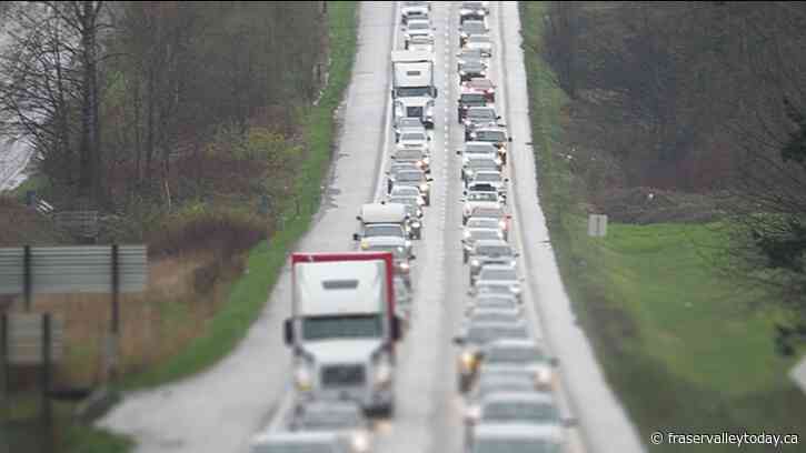 Heavy road traffic expected through Fraser Valley and on ferries for holiday weekend