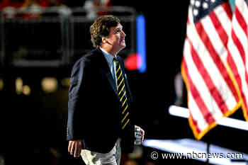 Tucker Carlson takes his show on the road for a 16-day cross-country tour