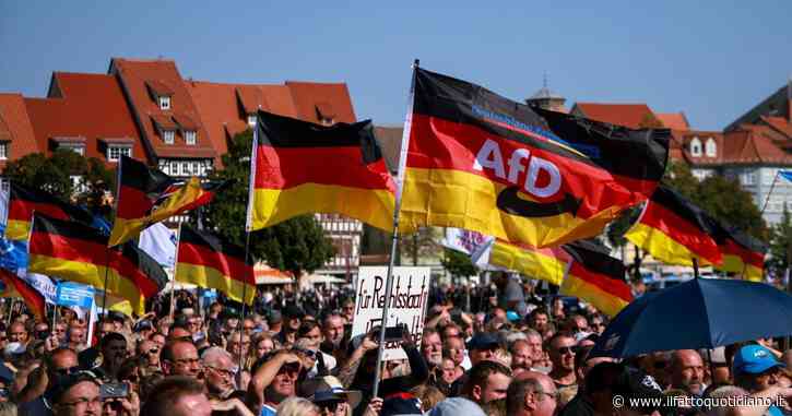 Germania, in centinaia manifestano contro Afd alla vigilia del voto per le regionali in Turingia: l’estrema destra è in testa nei sondaggi