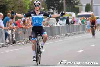Ploegleider Wim Feys wint met Ier Finn Crockett de Omloop Mandel-Leie-Schelde in Meulebeke: “Ik amuseer me in mijn nieuwe omgeving”
