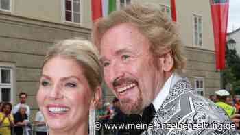 Thomas Gottschalk hat seine Karina heimlich geheiratet – barfuß und mit nur drei Gästen