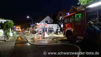 Feuerwehr im Großeinsatz: Brand macht Einfamilienhaus in Iselshausen unbewohnbar