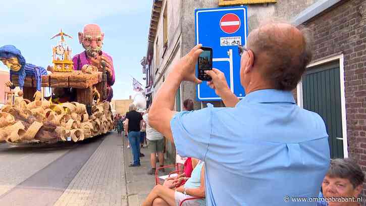 Er klinken nu al oooh's en aaah's en het bloemencorso moet nog beginnen