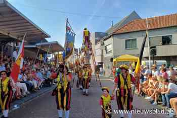 IN BEELD. Zonnige Bruegelstoet lokt meer dan 10.000 toeschouwers