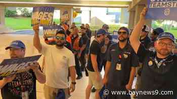 United Airlines stresses business as usual amid flight attendants, mechanics contract negotiations