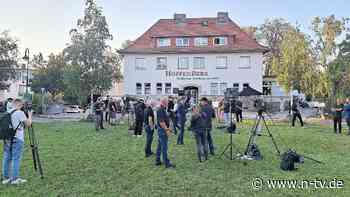 Kein Zutritt für Journalisten: Thüringer AfD feiert in Erfurt hinter verschlossenen Türen