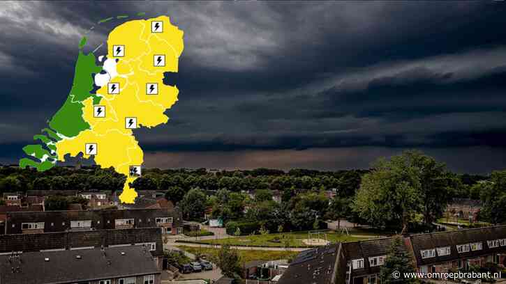 Broeierige dag met waarschuwing voor onweersbuien met veel regen en wind