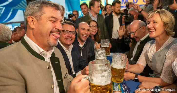 Strömender Regen zu Beginn des Gillamoos