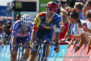 Jonathan Milan rijdt Omloop van het Houtland