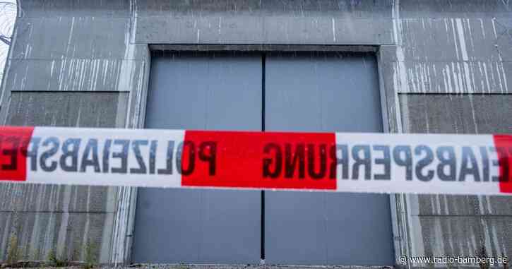 Wohnungen nach entflohenem Straftäter durchsucht