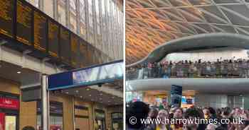 Harry Potter fans boo as station scraps annual Hogwarts Express announcement