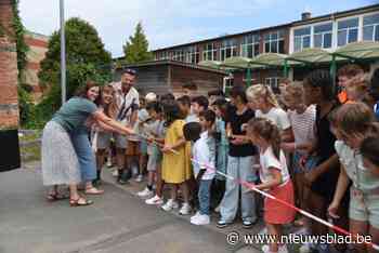 Nieuwe vergroende speelplaats OLVI-Pius X officieel in gebruik genomen