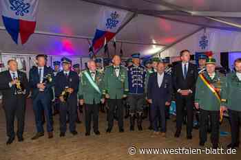 Buker Husaren feiern 75-jähriges Bestehen mit Festkommers und 300 Gästen