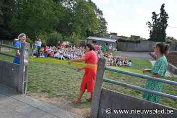 Speelplaats Kasparschool dubbel zo groot dankzij… tuin van de buren