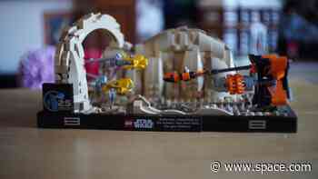 Lego Star Wars Mos Espa Podrace Diorama review