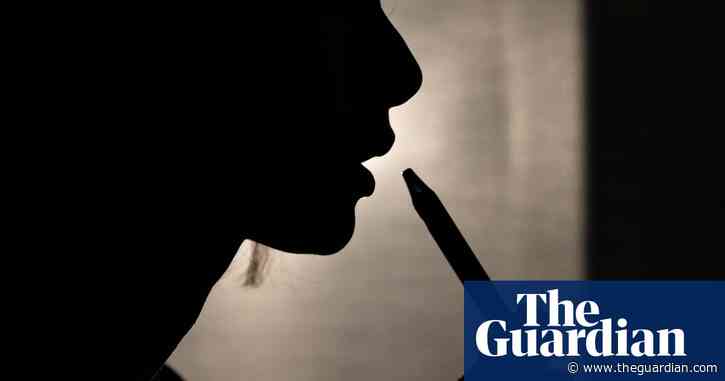 Australian teenagers’ mental health problems linked to vaping, study finds