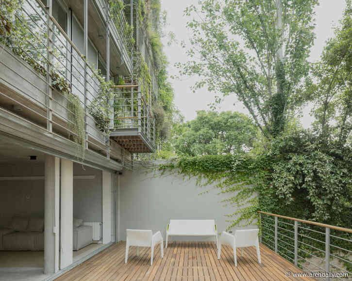 Balcony Design for Urban Living: A Comprehensive Guide