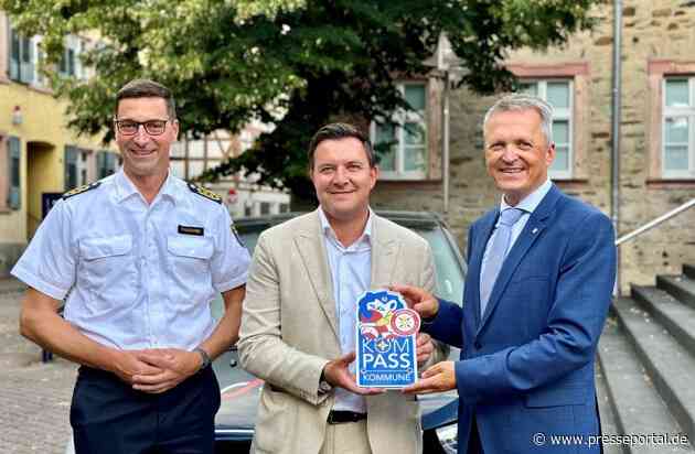POL-MTK: Innenstaatssekretär Martin Rößler verleiht der Stadt Hofheim am Taunus das KOMPASS-Sicherheitssiegel