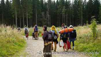 Hippies beim Hexentrail: Skandal im Sperrbezirk?
