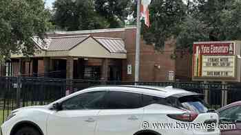 Hillsborough students, teachers suffer through heat as school's air conditioning unit breaks