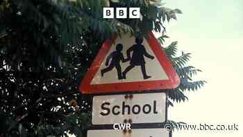 Traffic restrictions outside schools in Coventry