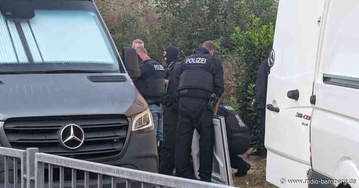 Razzien gegen Schleuserbande in fünf Bundesländern