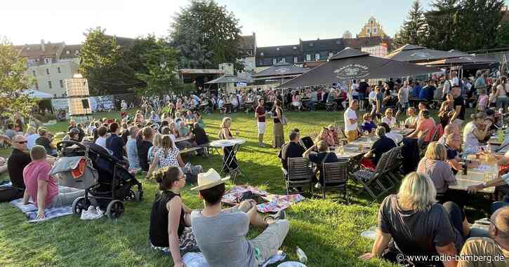 Zwiebeltreterfest lockt auf die Böhmerwiese