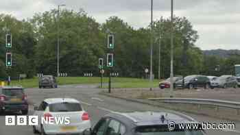 Road closed after serious crash in Canvey