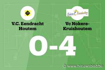 T. Demets maakt twee goals voor VC Nokere-Kruishoutem in wedstrijd tegen Eendracht Houtem