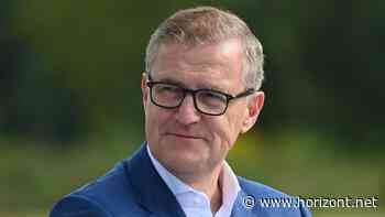 Auslandsvermarktung : FC Bayern will sich im Zweifel selbst vermarkten