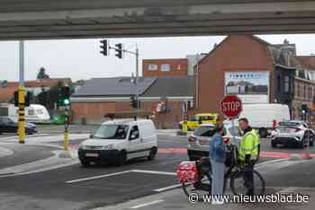 Kruispunt Singel opnieuw opengesteld voor verkeer: “Fietsers moeten nog wennen aan nieuwe situatie”