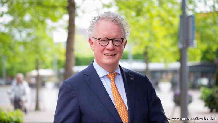 Dronten - Eerste termijn Gebben zit er volgend jaar op, hij wil graag herbenoeming als burgemeester