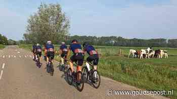 Na veertig jaar heeft toerclub Vlek 15 'eindelijk' een clubtenue, club staat open voor nieuwe leden
